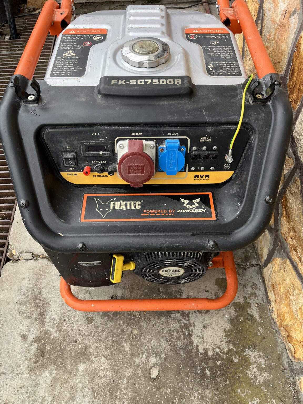 Áramfejlesztő,3,5kw, AVR