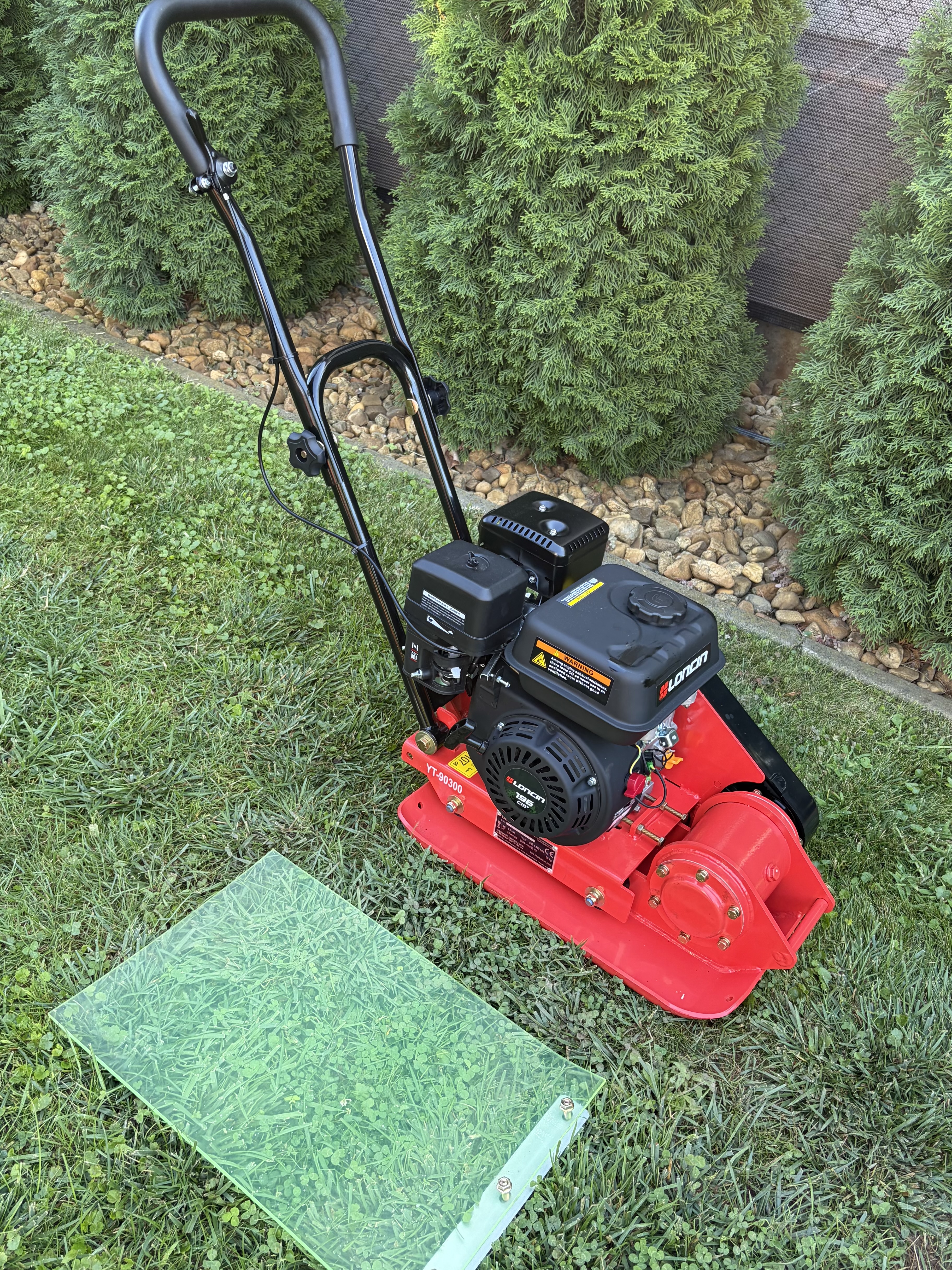 Lapvibrátor, 60 kg